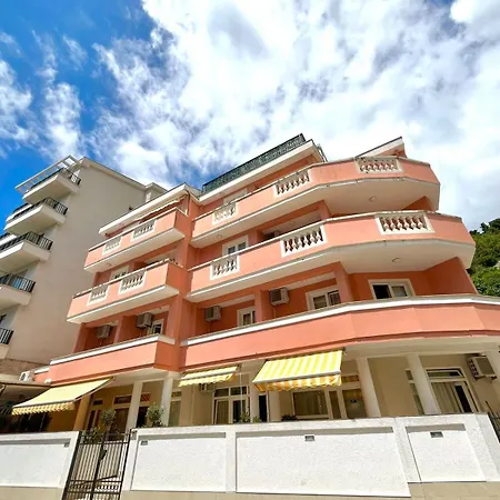 Apartment Sofija Budva