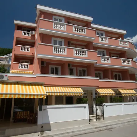 Apartament Sofija *
